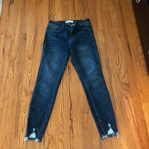 Cropped Skinny Jeans.